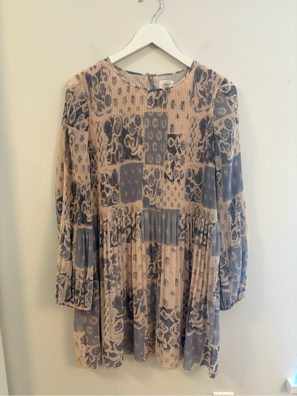 Aritzia Wilfred Pleated Patchwork Long Sleeve Day Dreamer Mini Dress | Size M